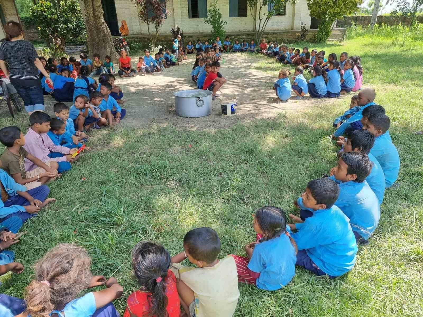 feeding-children-second-image